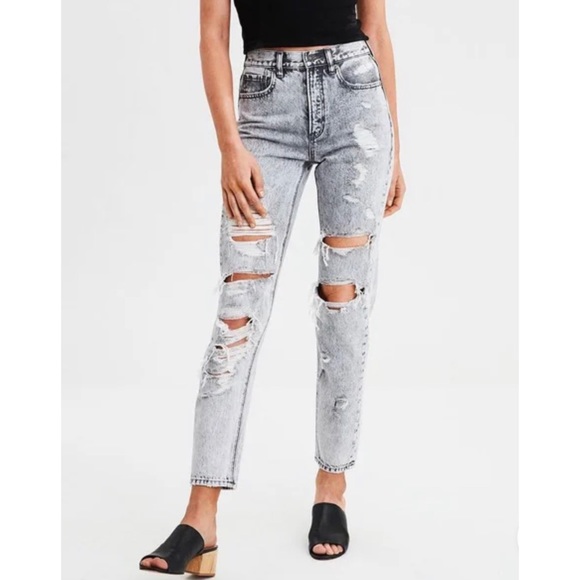 American Eagle Outfitters Denim - 2x 👯‍♀️Host Pick⚡️American Eagle Acid Washed Ripped Mom Jean